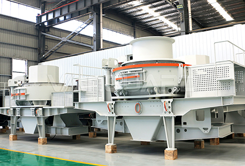 沖擊式制砂機什么地方需要經常換？使用時需要注意哪些事項？